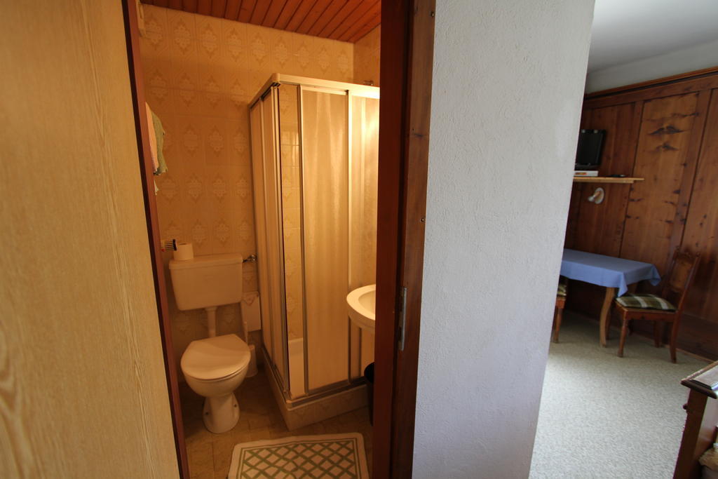 Garni Bergsteiger Hotel Sexten Habitación foto