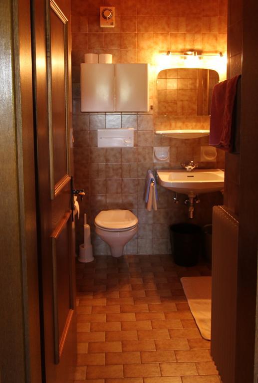 Garni Bergsteiger Hotel Sexten Habitación foto